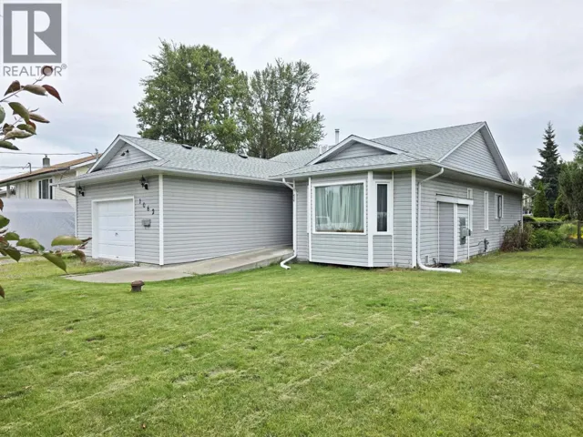 1062 MOUNTAIN ASH ROAD, Quesnel, British Columbia V2J3V7