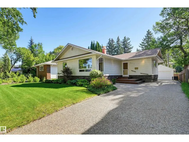 9247 148 ST NW, Edmonton, Alberta T5R1A4