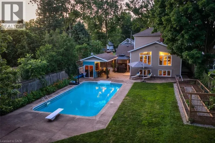 6276 STAMFORD GREEN Drive, Niagara Falls, Ontario L2J1T3