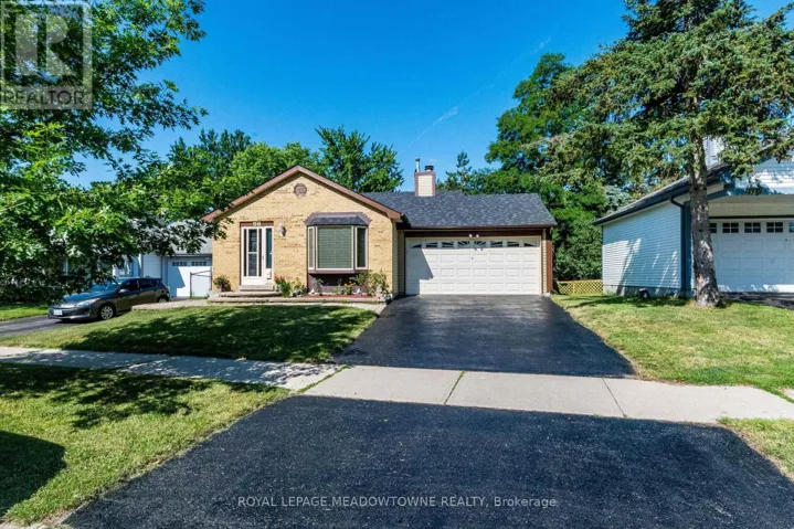 56 SUTTER AVENUE, Brampton (Heart Lake West), Ontario L6Z1G7