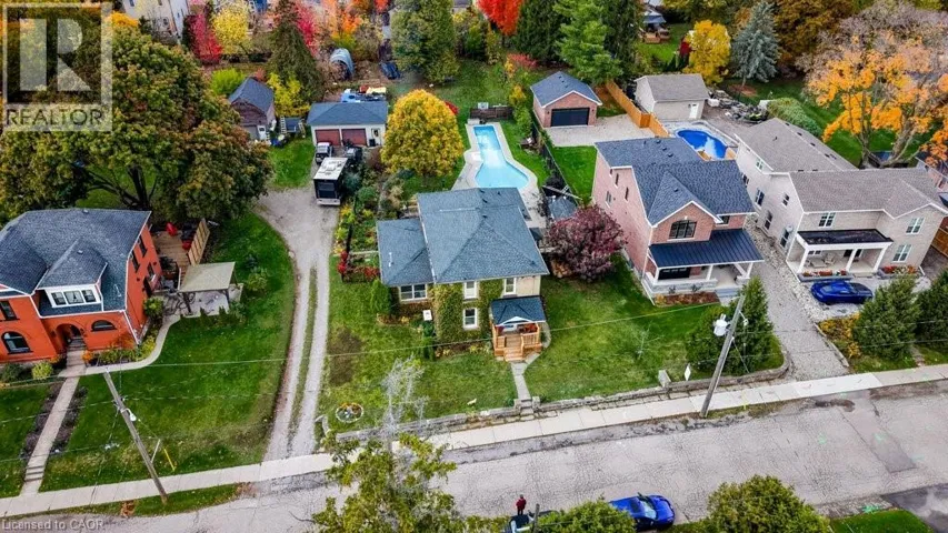 24 MANLEY Street, Ayr, Ontario N0B1E0