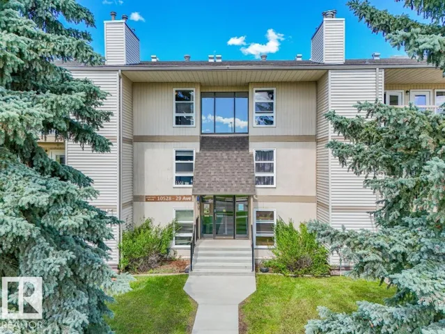 #301 10528 29 AV NW, Edmonton, Alberta T6J4J2