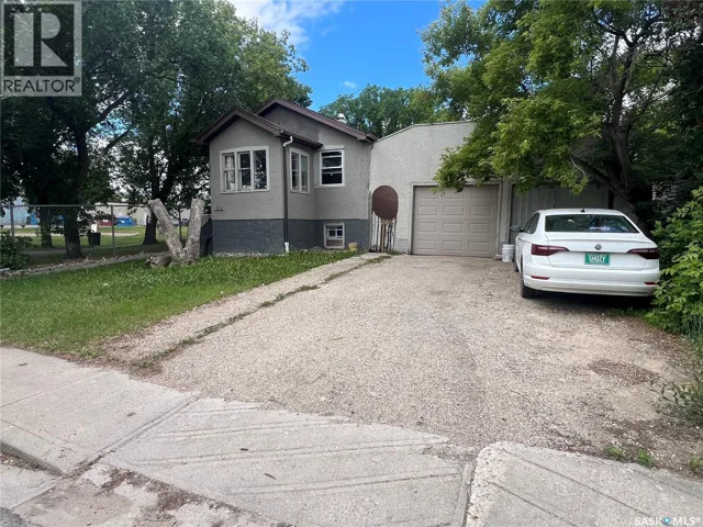 1936 BRODER STREET, Regina, Saskatchewan S4N3S1