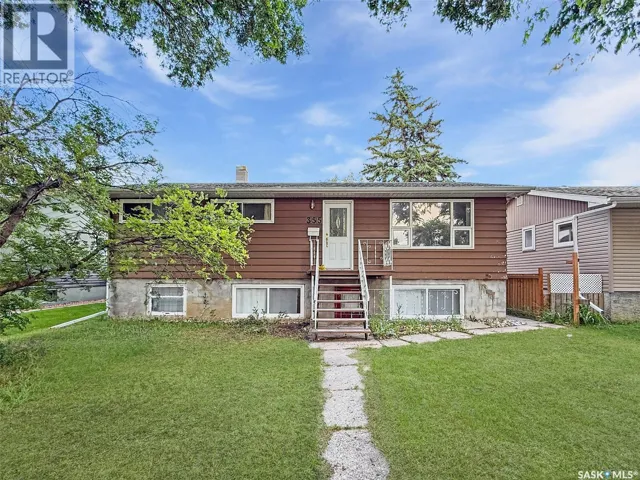 355 3rd AVENUE SE, Swift Current, Saskatchewan S9H3K6