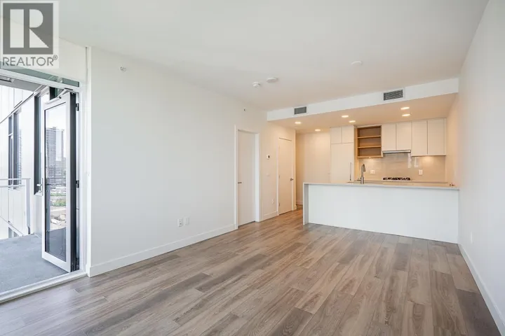 2101 4433 ALASKA STREET, Burnaby, British Columbia V5C5T3