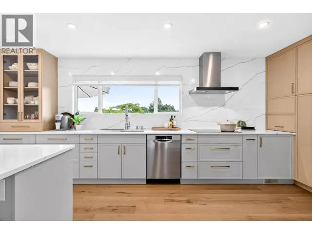 1110 BARBERRY PLACE, Port Moody, British Columbia V3H3Y6