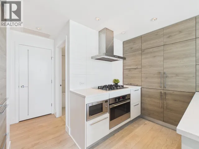 3402 7358 EDMONDS STREET, Burnaby, British Columbia V3N0H1