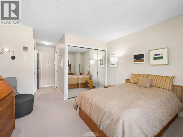 2419 W 1ST AVENUE, Vancouver, British Columbia V6K1G5