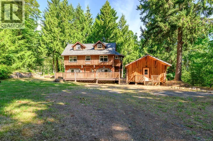 448 Leet Lane, Fanny Bay, British Columbia V0R1W0