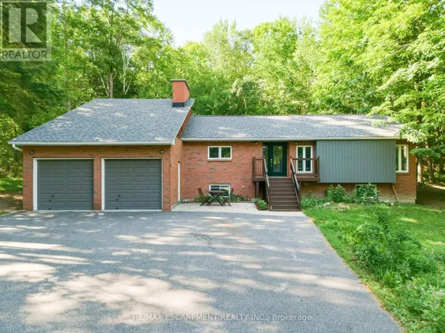 1060 GOLDEN BEACH ROAD, Bracebridge (Monck (Bracebridge)), Ontario P1L1W8