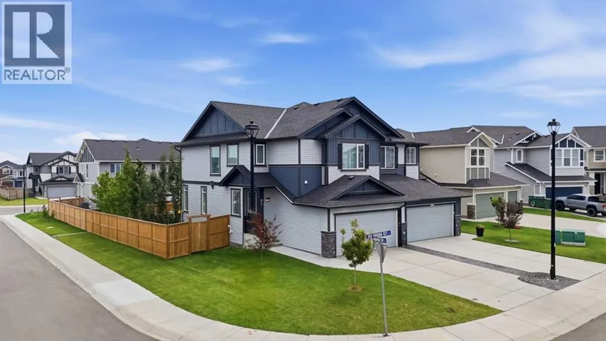 201 Marina Key, Chestermere, Alberta T1X1Y6