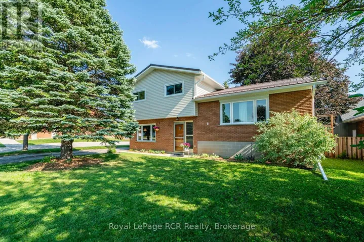 571 12TH STREET, Hanover, Ontario N4N1W5
