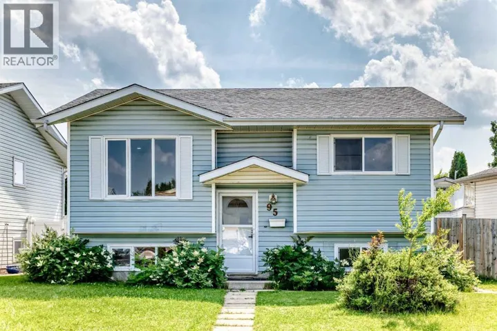 95 Eversole Crescent, Red Deer, Alberta T4R2H9