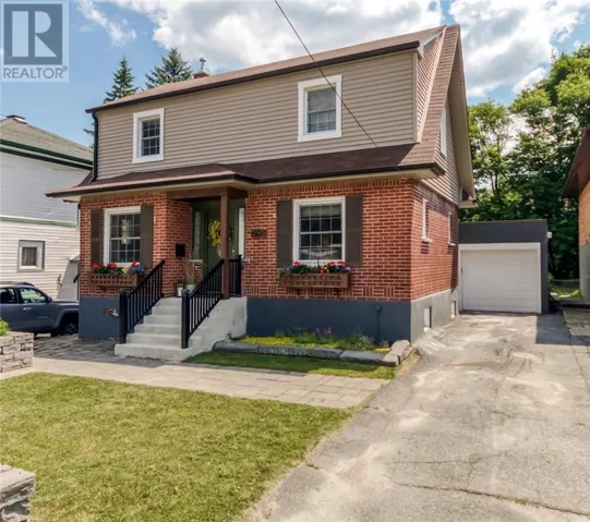 245 Wembley, Greater Sudbury, Ontario P3E1N4