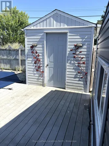 780