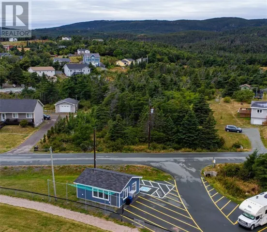 809-811 Main Road, Pouch Cove, Newfoundland & Labrador A0A3L0