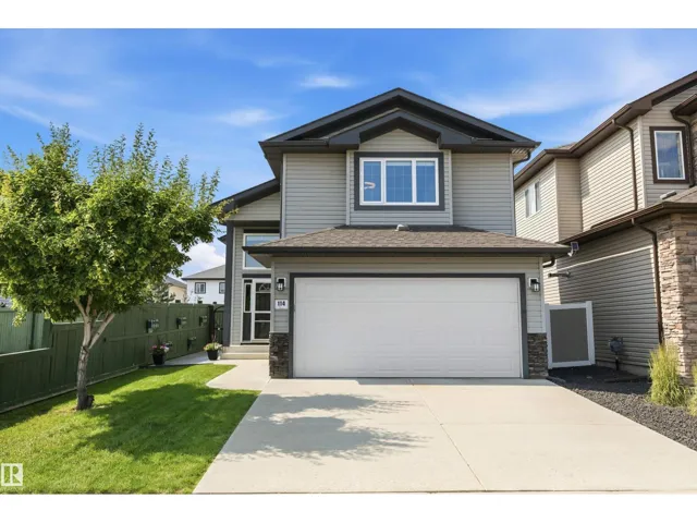 114 WOODHILL LN, Fort Saskatchewan, Alberta T8L0L8