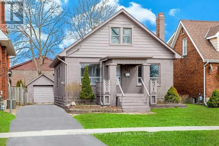111 OSHAWA BOULEVARD S, Oshawa (Central), Ontario L1H5R4