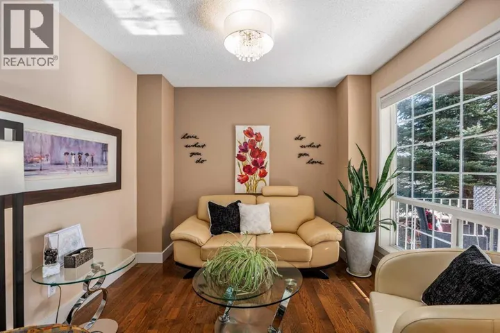 15 Valley Brook Circle NW, Calgary, Alberta T5J1R3