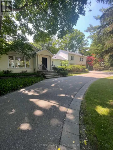 560 MEADOW WOOD ROAD, Mississauga (Clarkson), Ontario L5J2S3