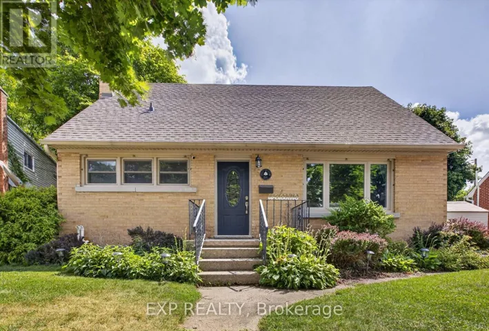 531 PHILIP CRESCENT, Cambridge, Ontario N3H2R4