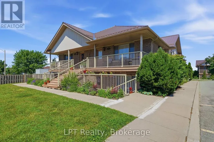 5A - 37 LAKE BREEZE COURT, Prince Edward County (Wellington Ward), Ontario K0K3L0