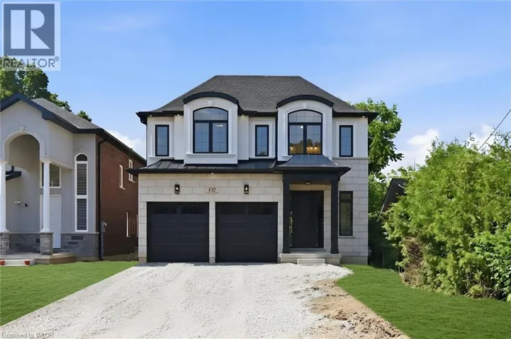 132 STONE CHURCH Road E, Hamilton, Ontario L9B1A9