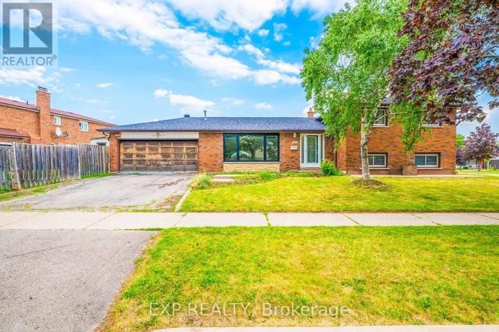 7201 SIGSBEE DRIVE, Mississauga (Malton), Ontario L4T3L6