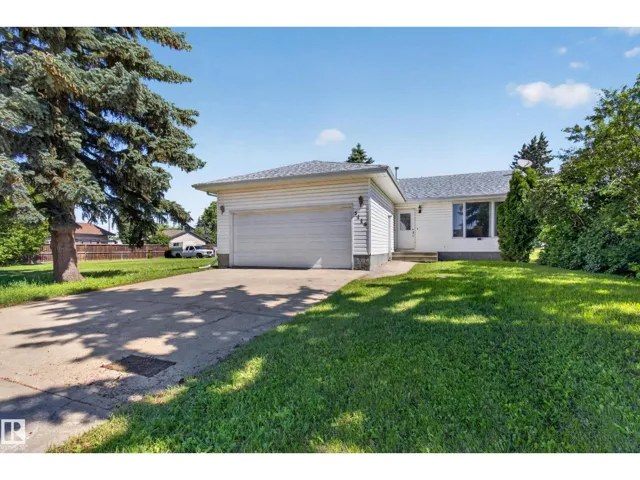 5116 52 Ave, Tofield, Alberta T0B4J0