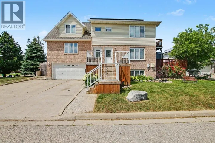 3 COLYER Place Unit# Upper, Kitchener, Ontario N2K4E3