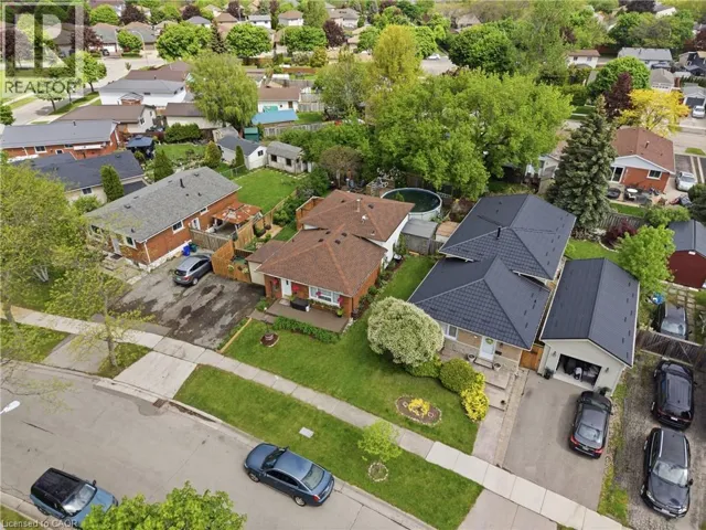 115 GORDON DRUMMOND Avenue, Stoney Creek, Ontario L8J1E9