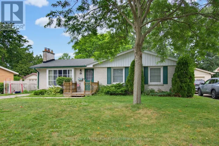 102 HONEYSUCKLE CRESCENT, London East (East A), Ontario N5Y4P4
