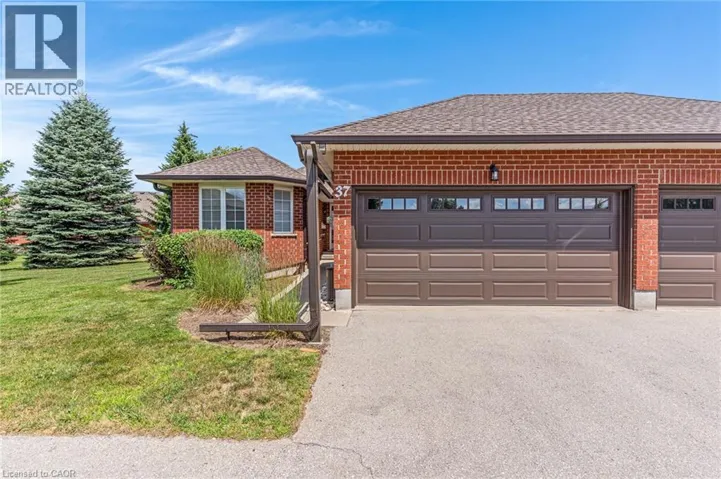 10 ISHERWOOD Avenue Unit# 37, Cambridge, Ontario N1R8L5