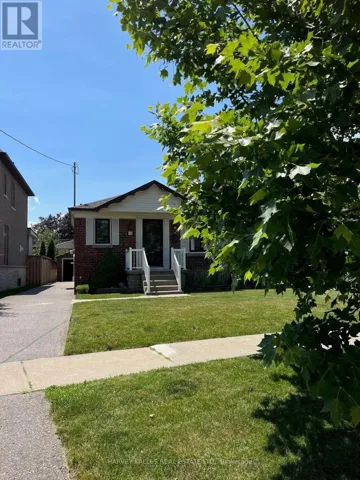 54 CHARLESTON ROAD, Toronto (Islington-City Centre West), Ontario M9B4M9