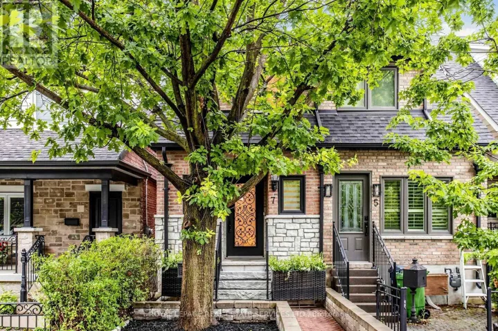 7 SELLERS AVENUE, Toronto (Corso Italia-Davenport), Ontario M6E3T4