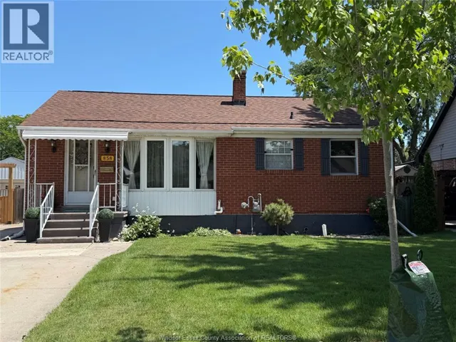 858 LAPORTE, Windsor, Ontario N8S3R4