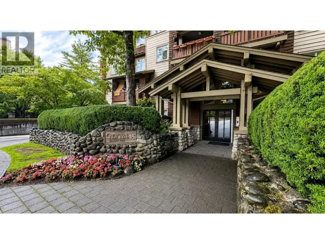 205 18 SMOKEY SMITH PLACE, New Westminster, British Columbia V3L5V3