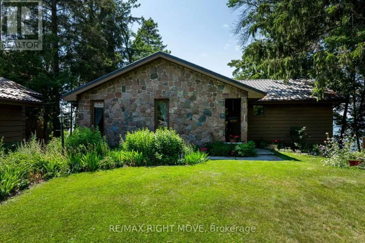 5498 FAWN BAY ROAD, Ramara, Ontario L3V6H6