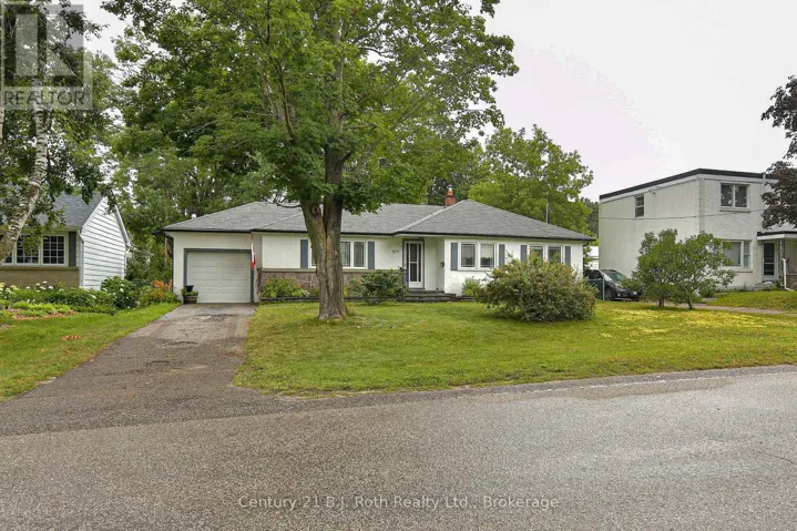 375 PARKHURST CRESCENT, Orillia, Ontario L3V4H7