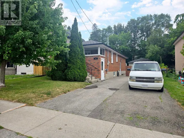 317 PATRICIA AVENUE, Toronto (Newtonbrook West), Ontario M2R2M6