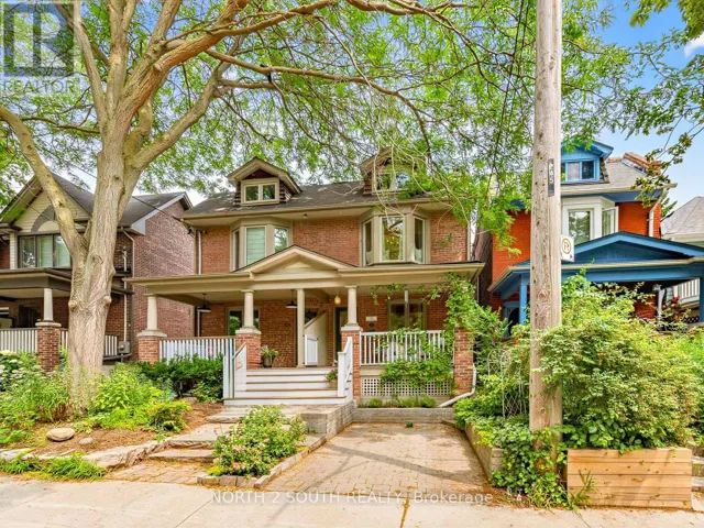47 BELLEFAIR AVENUE, Toronto (The Beaches), Ontario M4L3T7