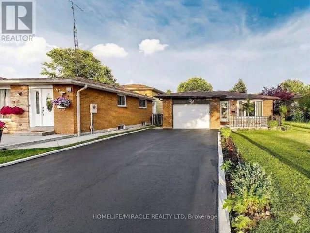 3694 BRANDON GATE DRIVE, Mississauga (Malton), Ontario L4T3M8