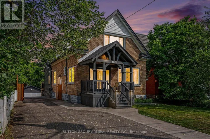 406 STIRLING AVENUE S, Kitchener, Ontario N2M3H9