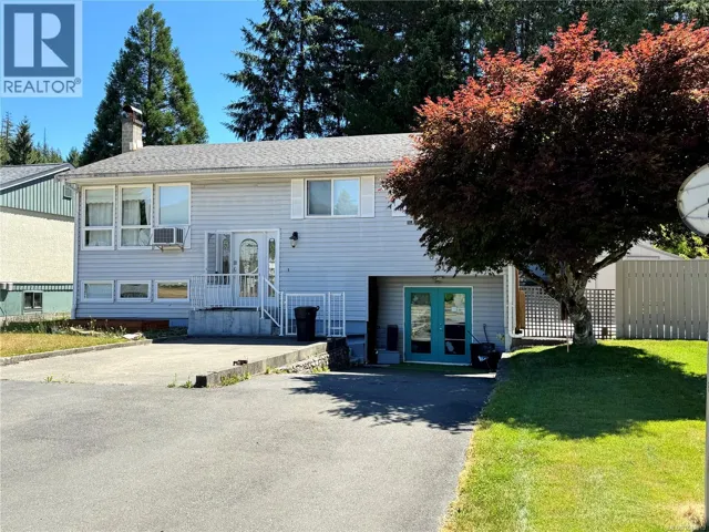 611 Nimpkish Dr, Gold River, British Columbia V0P1G0