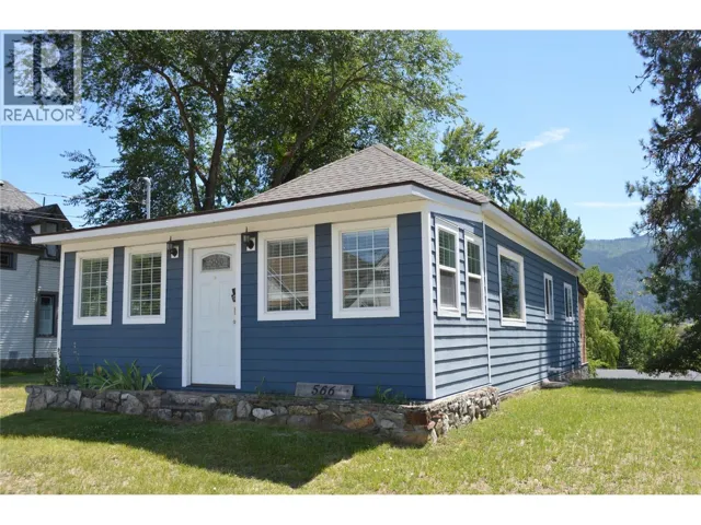 566 72ND Avenue, Grand Forks, British Columbia V0H1H0
