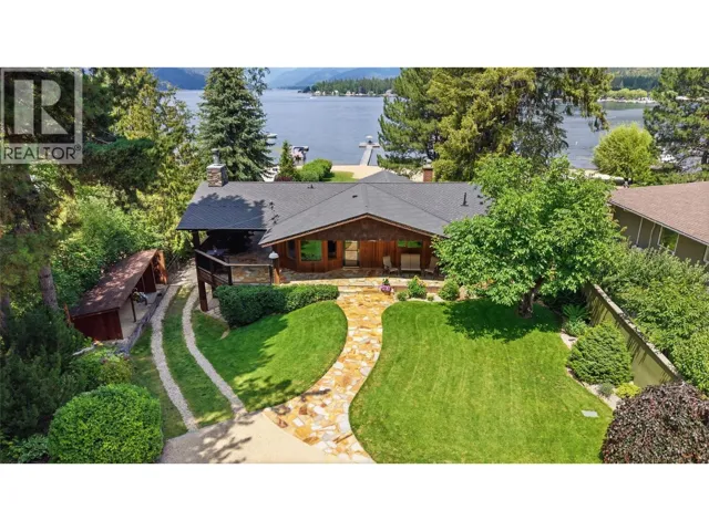 102 SANDNER Road, Christina Lake, British Columbia V0H1E0