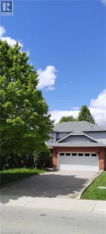 600 UPPER HORNING Road, Hamilton, Ontario L9C7P9