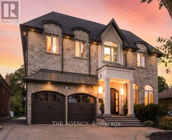 12 EMBRO DRIVE, Toronto (Clanton Park), Ontario M3H2M8