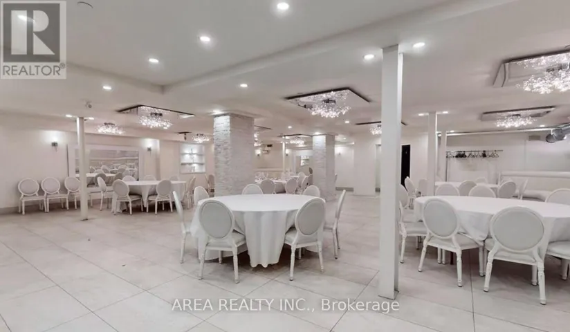 LOWER - 2472 YONGE STREET, Toronto (Yonge-Eglinton), Ontario M4P2H5