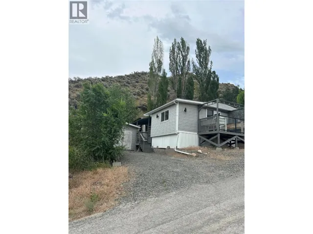 4395 TRANS CANADA Highway Unit# 28, Kamloops, British Columbia V2C4S4